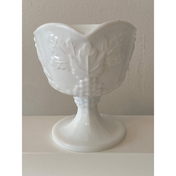 White Milk Glass Creamer Stem Replacement Vintage - Picture 14 of 16